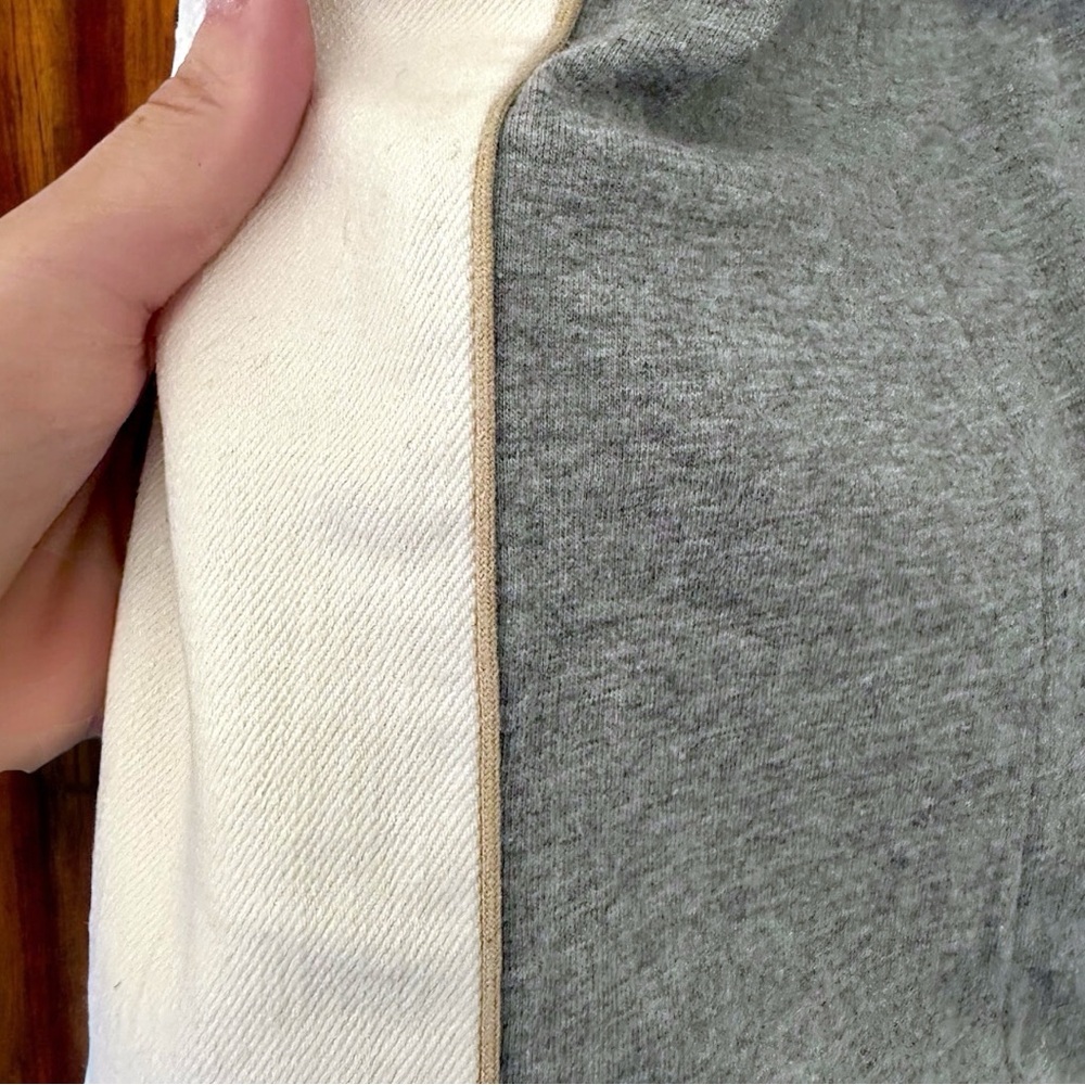Super RARE 🔥 Armani Exchange Like NEW White Blazer Tailored, One Button, Satin - Picture 15 of 16